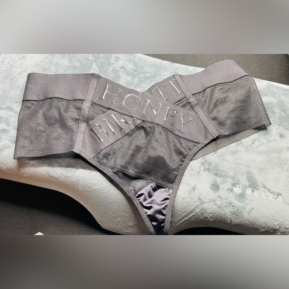 Honey Birdette 3 Piece Set - Picture 10 of 15